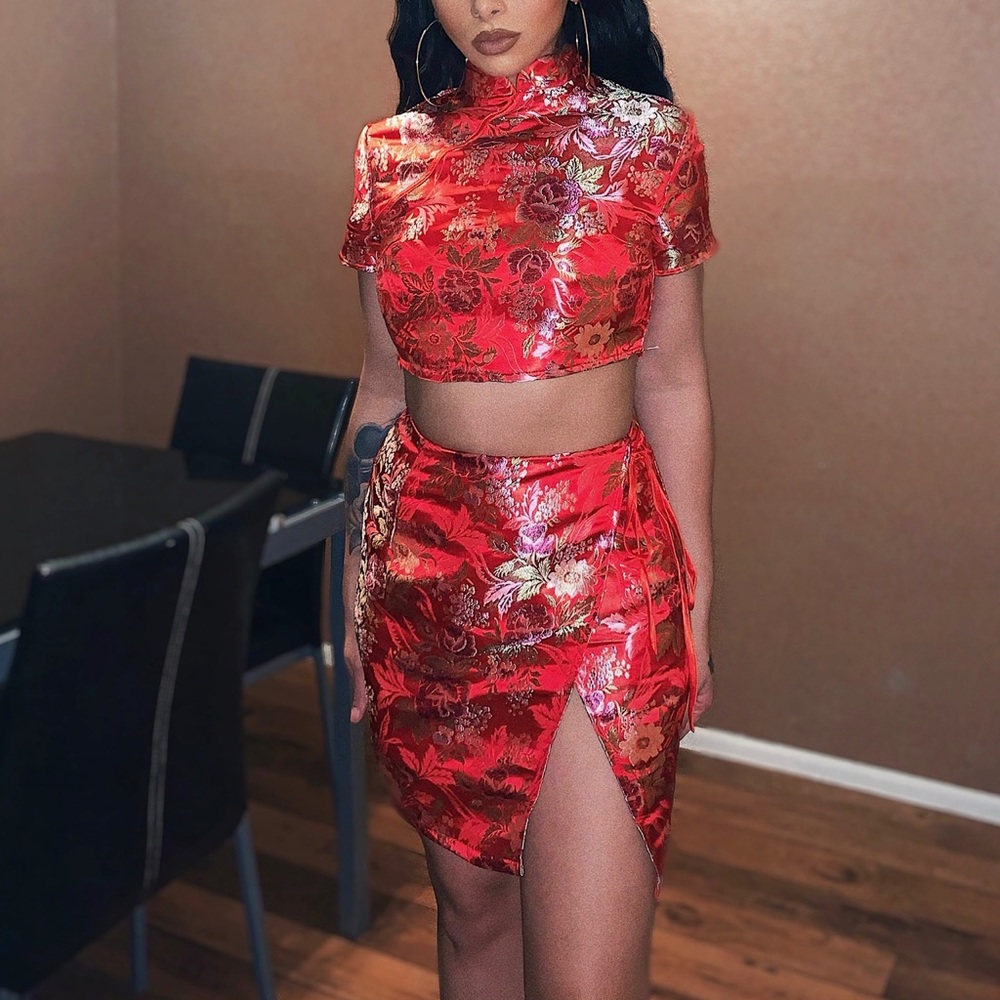Oriental 2-Piece Skirt Set